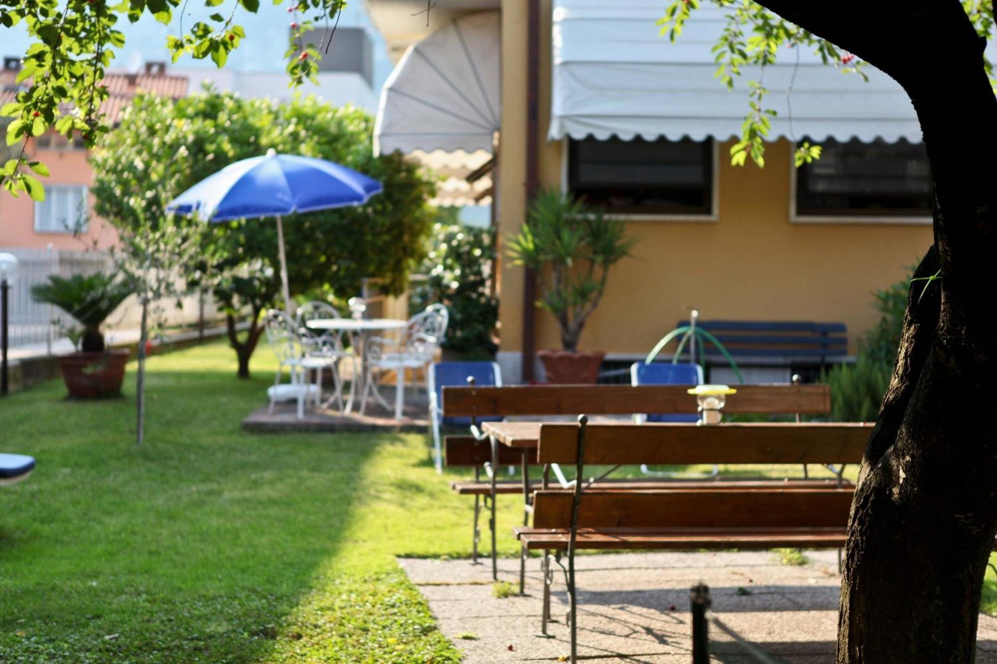 Hotel Villa Al Vento Torbole Sul Garda Exteriér fotografie